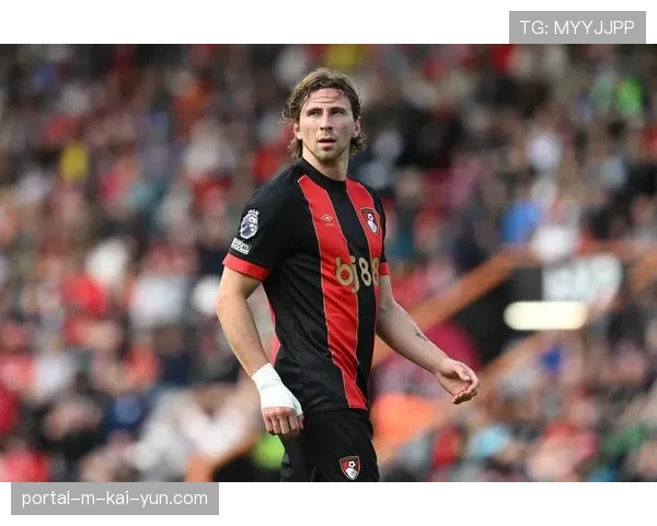 勒尔马自摆乌龙暴露防守压力 伯恩茅斯中卫出球能力受考验 勒尔马自摆乌龙暴露防守压力 伯恩茅斯中卫出球能力受考验